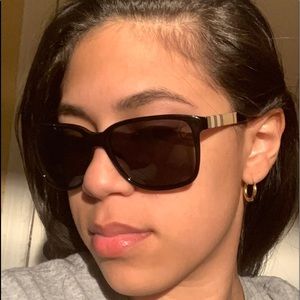 Burberry sunglasses
